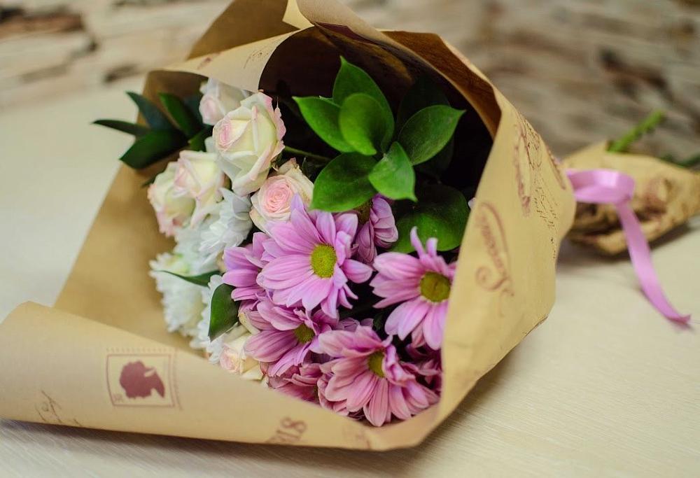 Букет цветов из: Розы и Хризантемы в Баранчинский