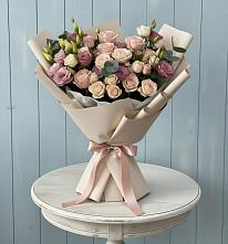 Букет цветов из:  Розы и Лизиантусы в Баранчинский