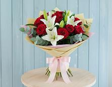Букет цветов из:  Лилии и Розы в Баранчинский