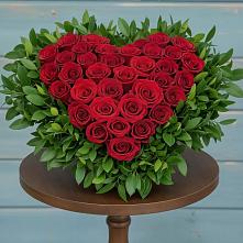 Цветочная композиция из Розы в виде сердца в Баранчинский