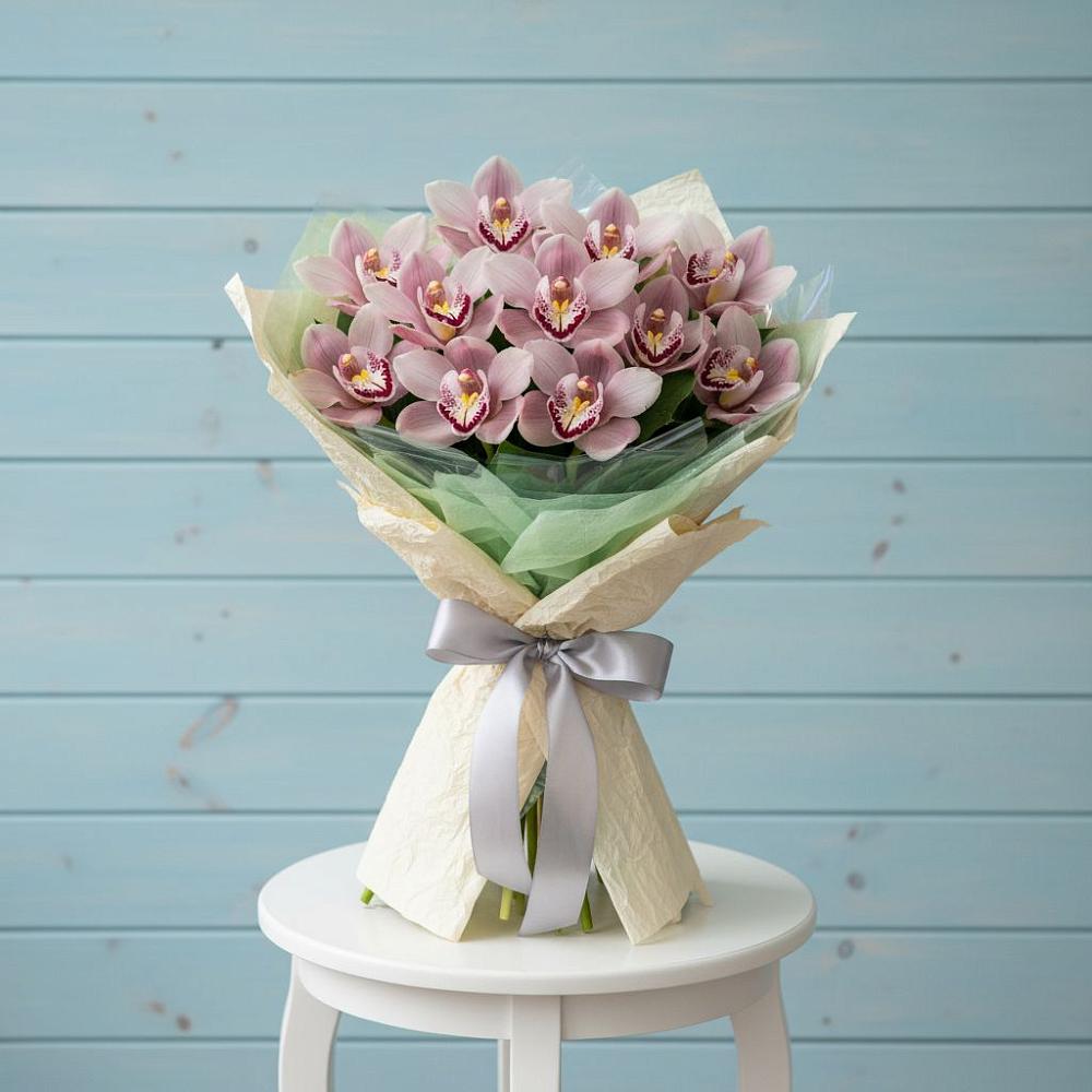 Букет цветов из: Орхидеи и Розы в Баранчинский