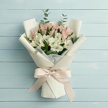 Букет цветов из:  Альстромерии в Баранчинский