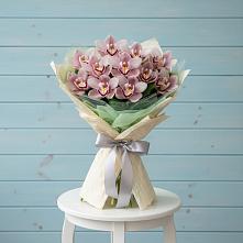 Букет цветов из:  Орхидеи и Розы в Баранчинский