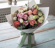 Букет цветов из:  Розы, Лизиантусы и Гвоздики #REPLACE_PRED# Баранчинский