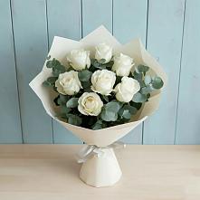Букет Белые розы в Эвкалипте в Баранчинский