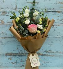 Букет цветов из:  Розы и Лизиантусы в Баранчинский