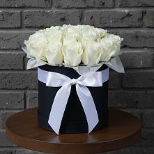 Цветочная композиция из Розы в шляпной коробке #REPLACE_PRED# Баранчинский